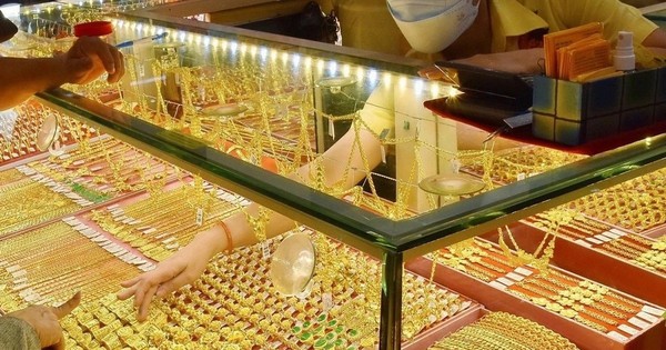 Hôn nay 14/9: Giá vàng nhẫn, vàng miếng tiếp đà giảm?