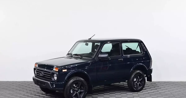 Mẫu SUV off-road của Nga sắp về Việt Nam, giá từ 450 triệu đồng