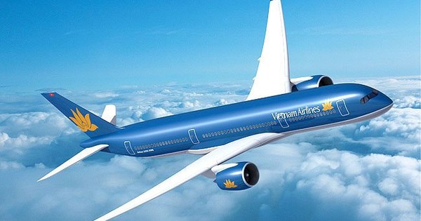 Cổ phiếu Vietnam Airlines tăng trần, vượt đỉnh lịch sử, trắng bên bán: Chuyện gì đang xảy ra?