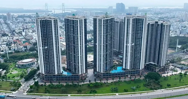 Bất động sản rớt giá trăm tỷ sau 1 tháng