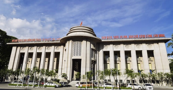 'Ba mũi giáp công' của Ngân hàng Nhà nước nhằm kìm hãm đà tăng tỷ giá