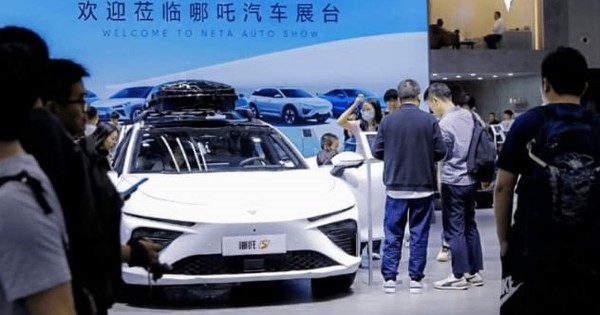 Lại thêm 1 hãng xe điện Trung Quốc sụp đổ: Nợ xấu 1,4 tỷ USD, doanh thu 'bốc hơi' 98%, nhân viên bị nợ lương đồng loạt biểu tình