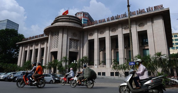 Hết năm nay, nợ công Việt Nam sẽ chiếm bao nhiêu phần trăm GDP?