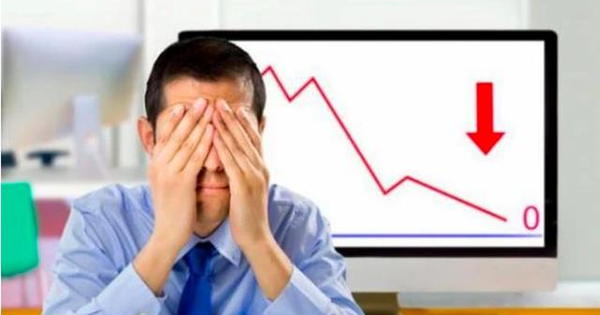 Chứng khoán "cưa chân bàn" đến bao giờ?