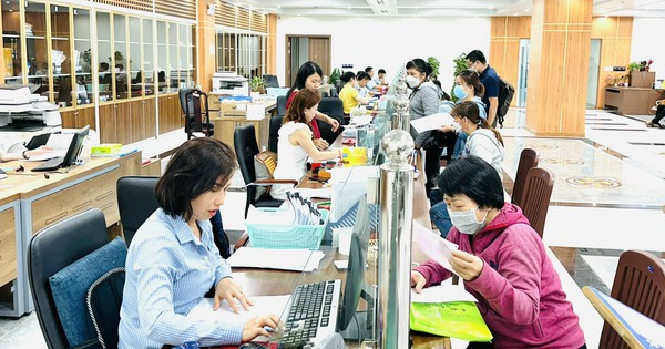 3 ngày nữa, 7 BHXH cơ sở tại TP HCM ngừng hoạt động