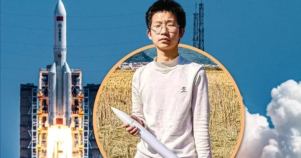 Chàng trai tự chế tên lửa thành công, đỗ luôn vào trường hàng không vũ trụ