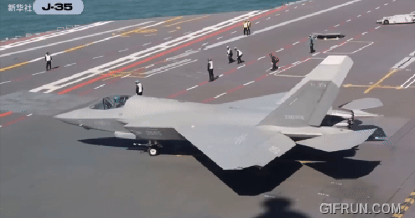 "Gã khổng lồ thép" của Trung Quốc sẵn sàng soán ngôi vương tàng hình từ F-35 của Mỹ?