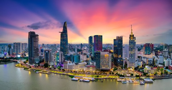 PRIVATE 100 trong bức tranh toàn cảnh của TOP 200: Câu chuyện về rủi ro thuế theo các sắc thuế và theo ngành kinh doanh