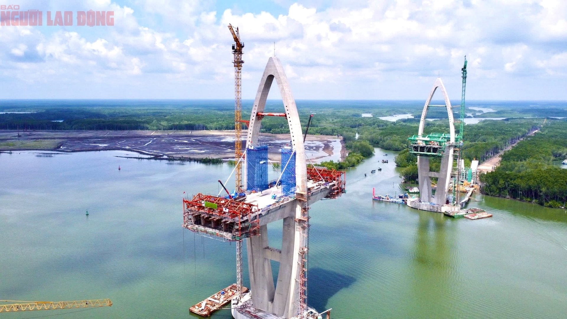 Trung Nam Group xây cây cầu gần 5.000 tỷ đồng vùng Tây Nam Bộ, khoảng cách nhịp chính 250m lớn nhất Đông Nam Á: Vượt tiến độ 6 tháng, dự kiến hoàn thành cuối năm 2026 - Ảnh 3