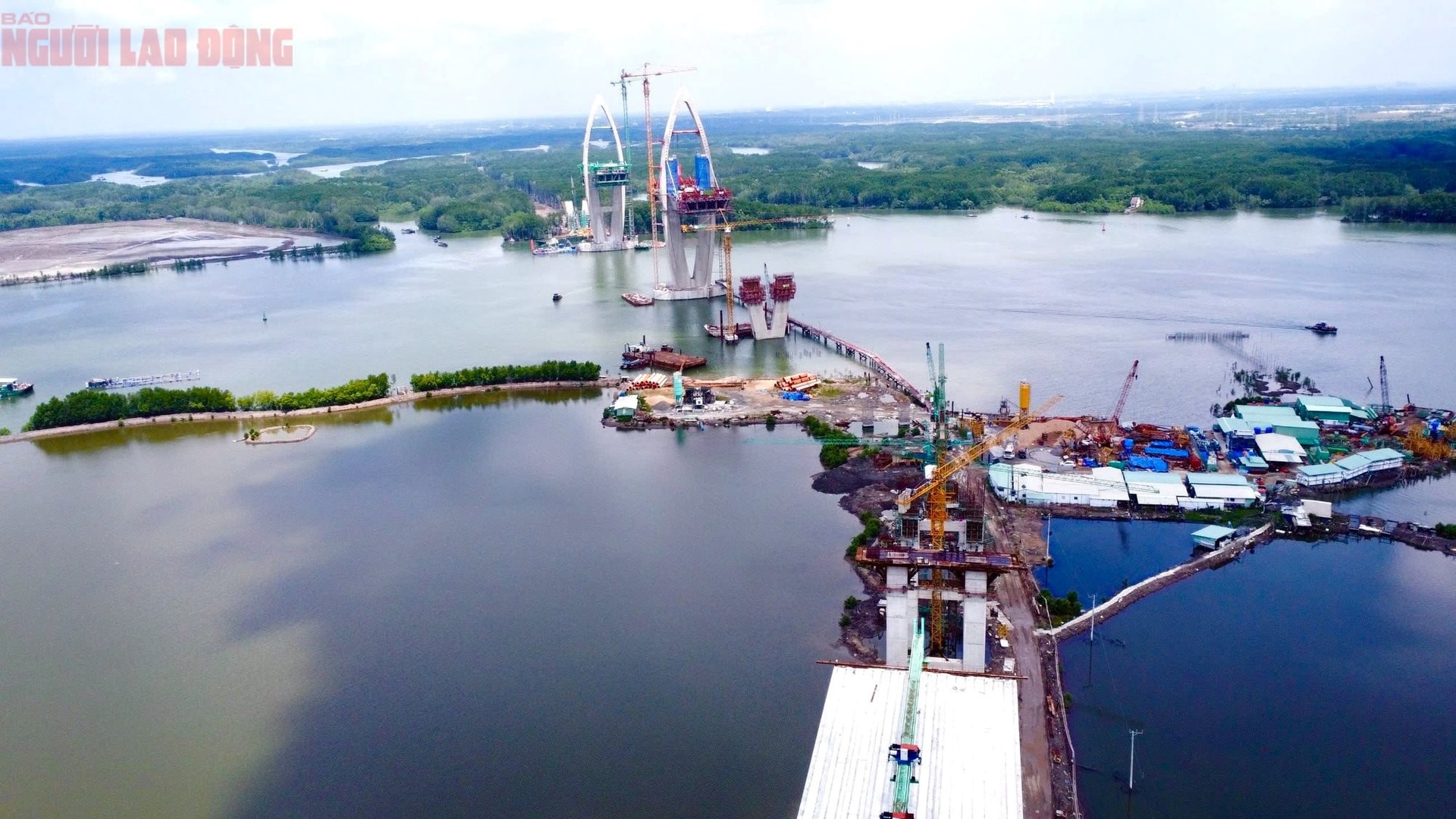 Trung Nam Group xây cây cầu gần 5.000 tỷ đồng vùng Tây Nam Bộ, khoảng cách nhịp chính 250m lớn nhất Đông Nam Á: Vượt tiến độ 6 tháng, dự kiến hoàn thành cuối năm 2026 - Ảnh 2