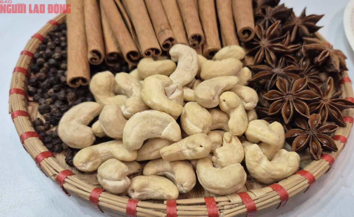 Món Việt nào đang "hot" trên Amazon với giá bán gấp 10 lần giá xuất khẩu? - Ảnh 1