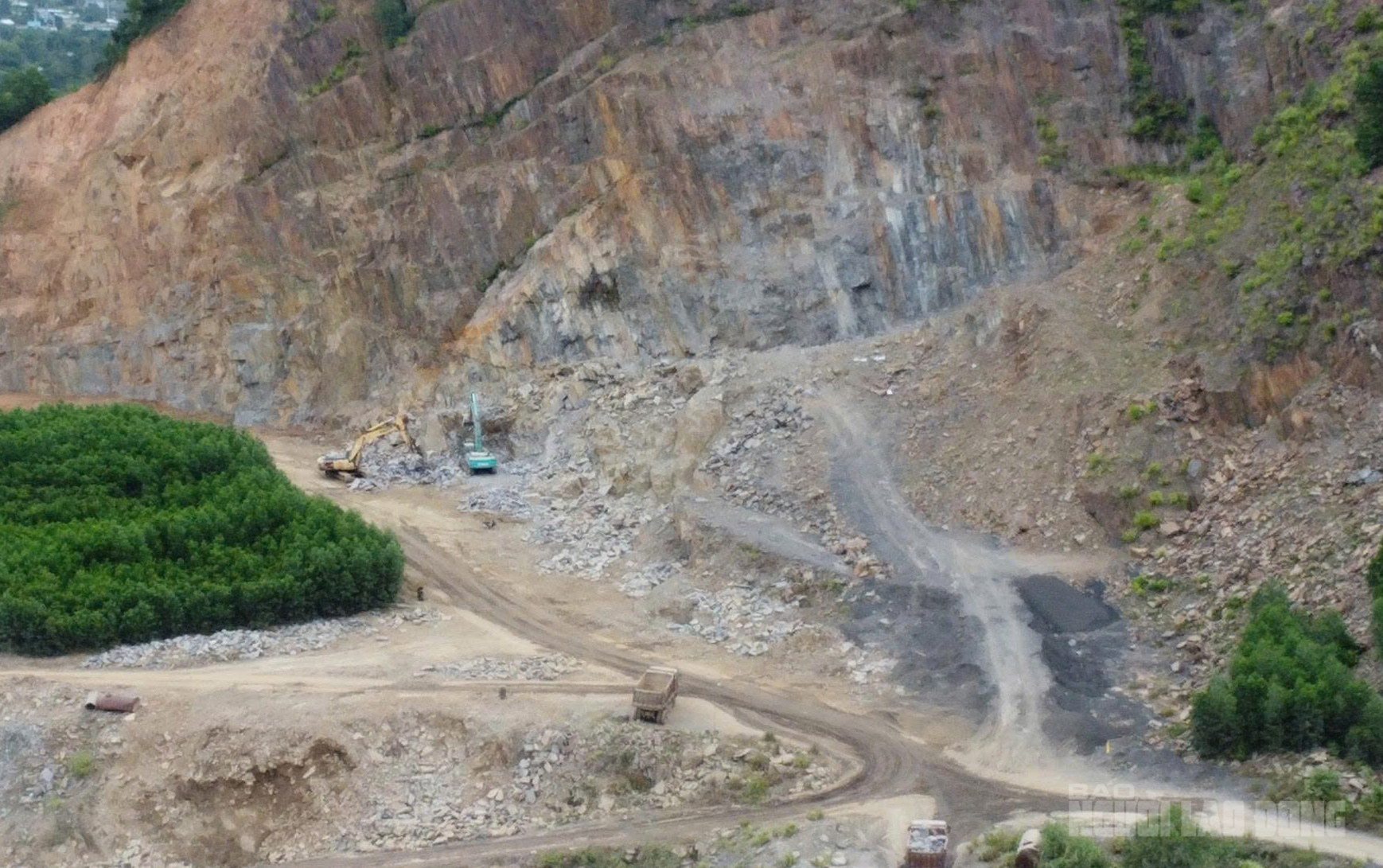 Cận cảnh loạt mỏ khoáng sản dính sai phạm bị Thanh tra Đà Nẵng bêu tên - Ảnh 8