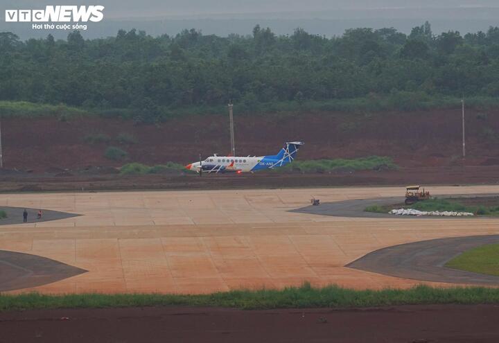 Sân bay Long Thành đón chuyến bay hiệu chuẩn đầu tiên - Ảnh 1