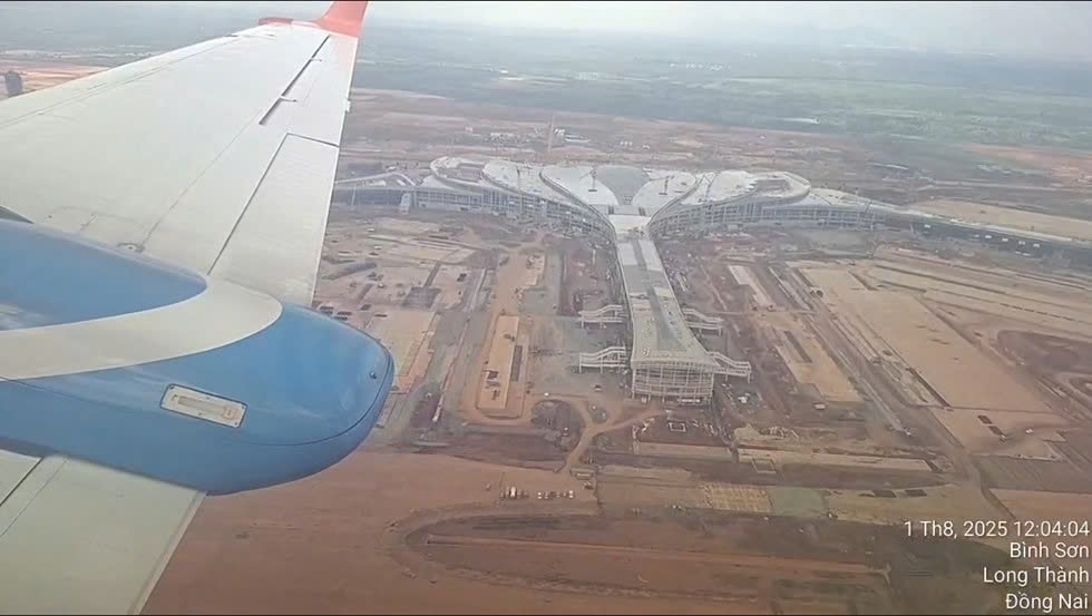 Chuyên cơ bay kiểm tra hệ thống Cảng hàng không Long Thành trước khi khai thác - Ảnh 1