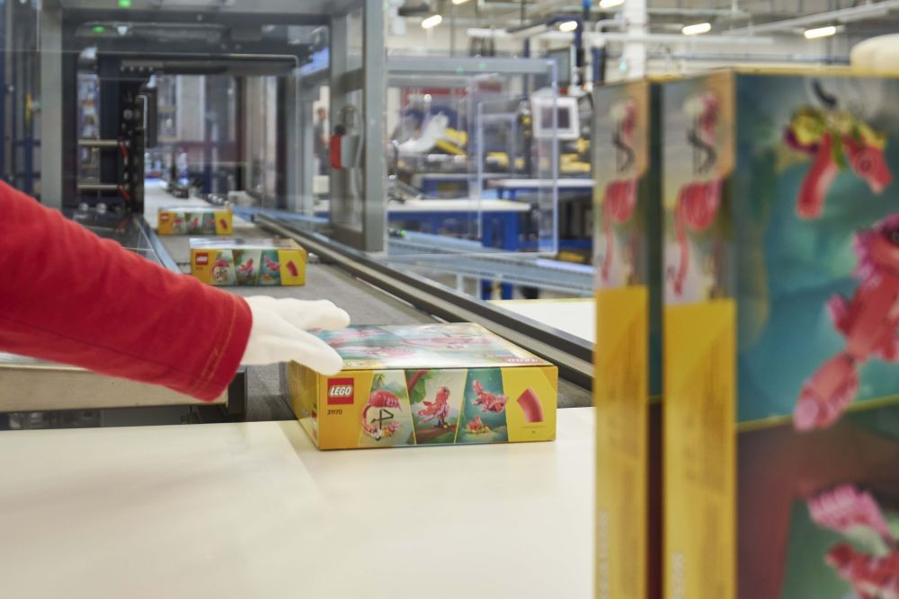 Nhà máy tỷ USD đầu tiên tại TPHCM sử dụng 100% năng lượng tái tạo - Ảnh 3