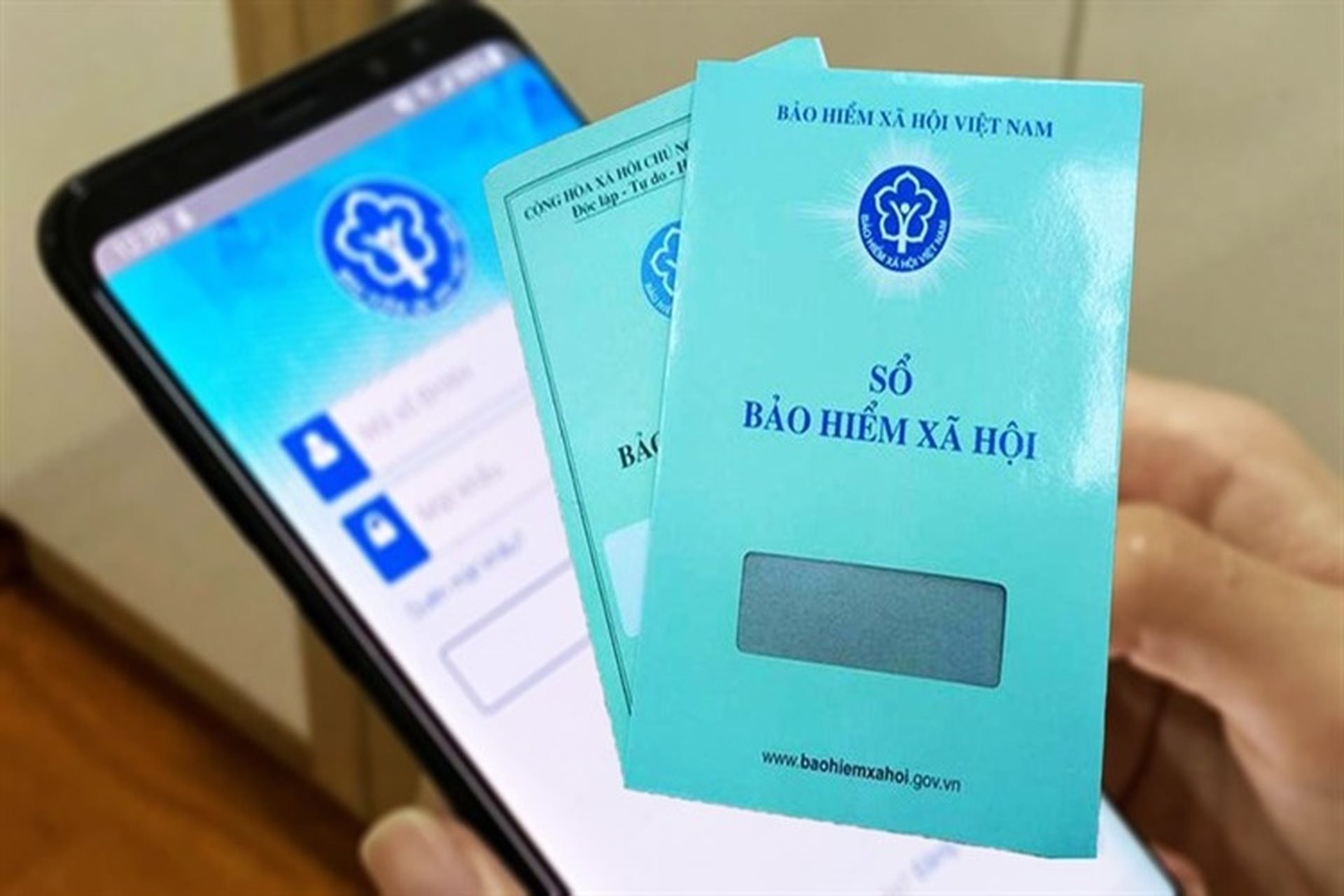 Nghỉ hưu năm 2025, đóng BHXH đủ 26 năm, lương hưu mỗi tháng được nhận bao nhiêu? - Ảnh 1