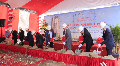 Dấu chân 2 'đoàn quân' hồi hương xây dựng kinh tế Việt Nam: Người từ Đông Âu dựng 'móng và cột', người từ Bắc Mỹ xây 'mái và nội thất số' - Ảnh 6