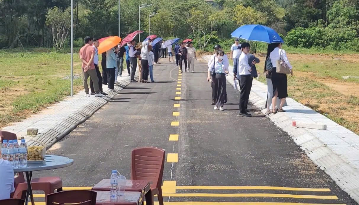 Công an vào cuộc khi đất làng quê 'sốt nóng' sau công bố quy hoạch - Ảnh 1