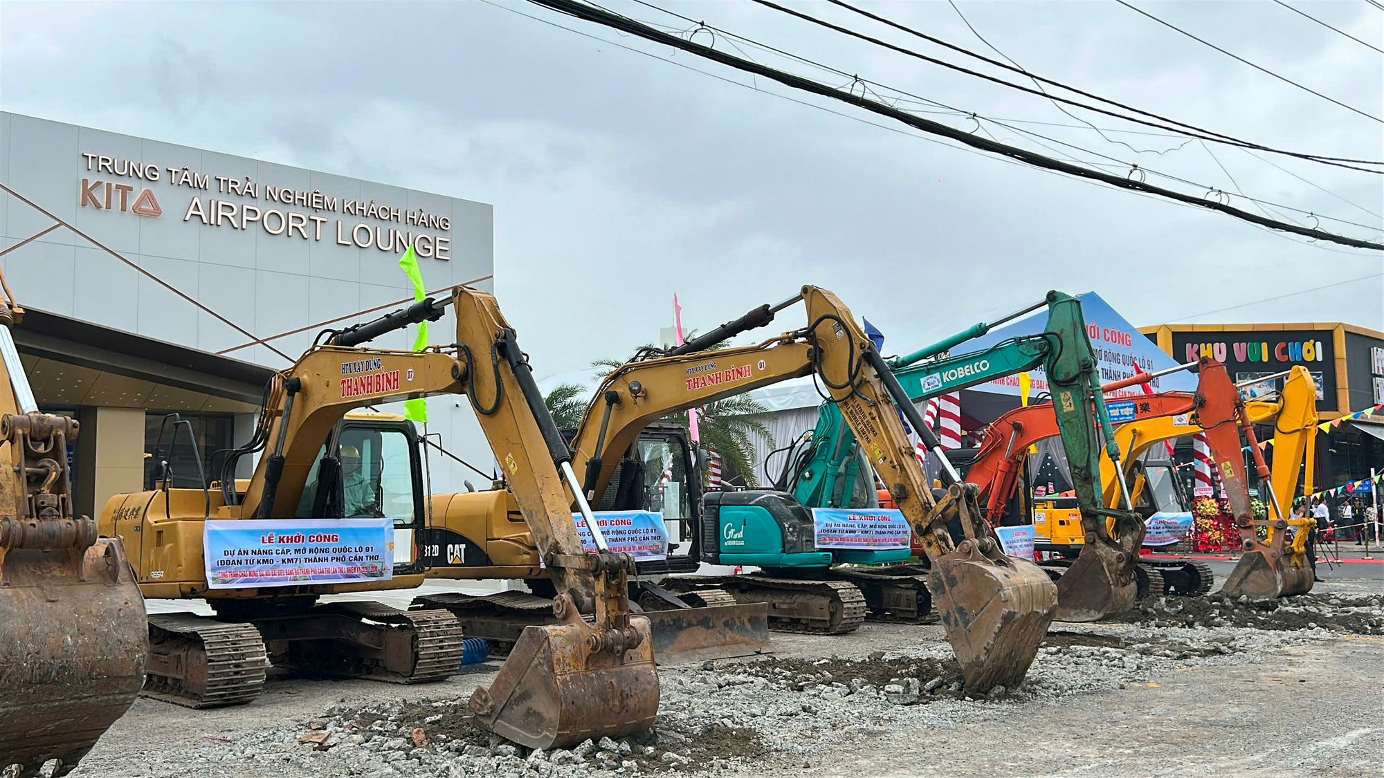 Tin vui cho người dân Cần Thơ: Vừa chính thức khởi công mở rộng tuyến quốc lộ 91 hơn 7.200 tỷ đồng - Ảnh 1