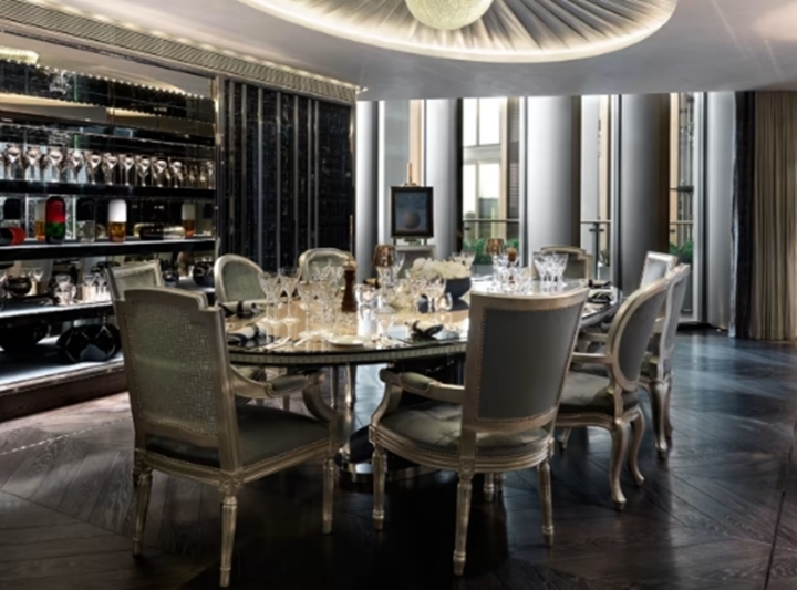 Bên trong căn hộ đắt nhất hành tinh đang rao bán - Ảnh 10