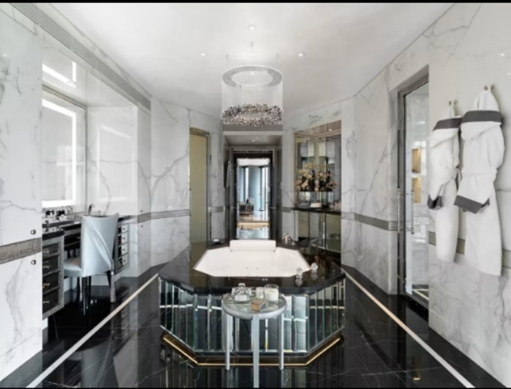 Bên trong căn hộ đắt nhất hành tinh đang rao bán - Ảnh 12