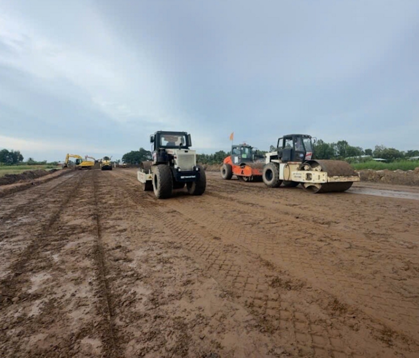 Xuyên lễ, xuyên đêm thi công cao tốc Cần Thơ - Cà Mau - Ảnh 1