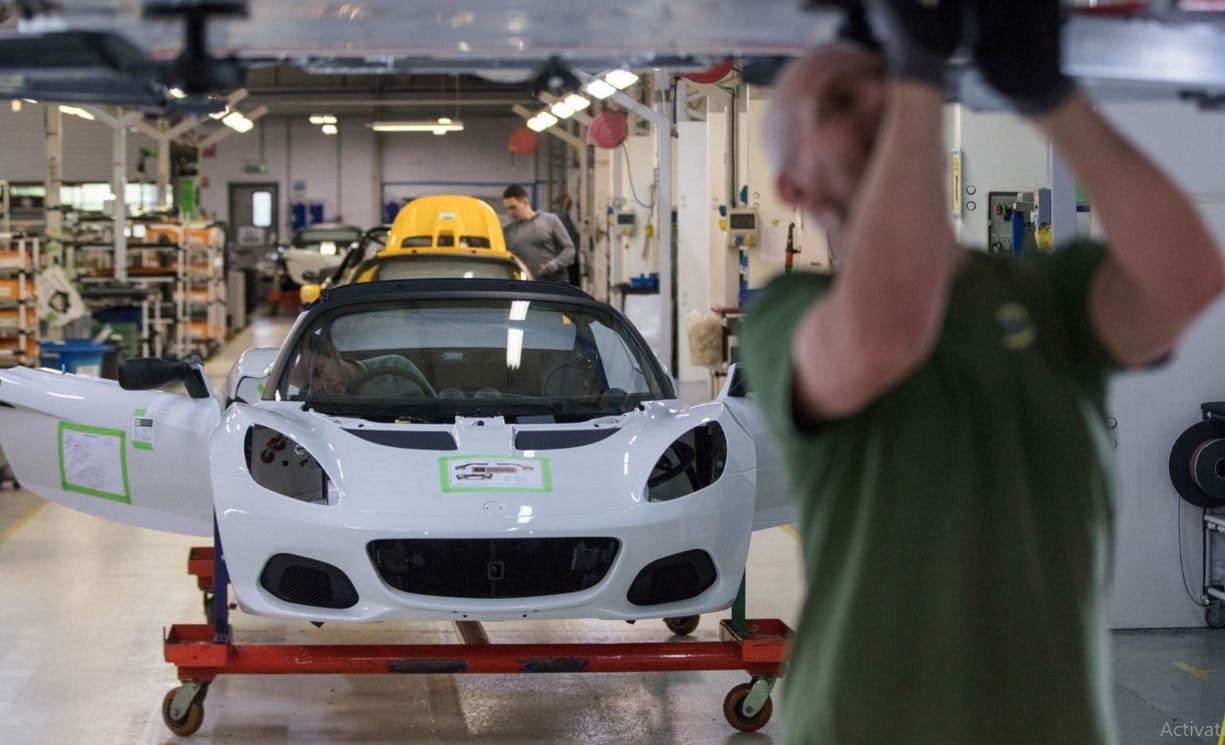 Ngành xe điện gặp thách thức chưa từng có: 30.000 việc làm biến mất, loạt 'đại bàng' trăm tuổi, startup chật vật tồn tại - Ảnh 2