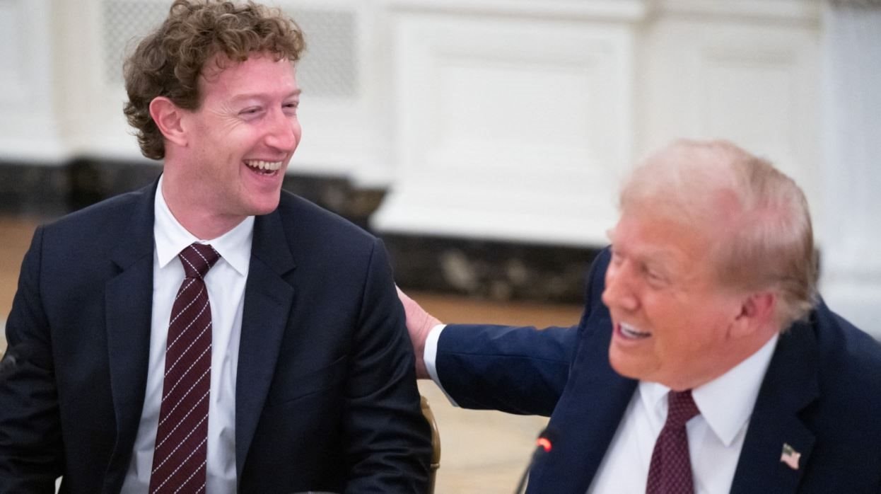 Loạt tỷ phú công nghệ họp bàn 'lấy lòng' Tổng thống Donald Trump: Thung lũng Silicon đang đánh đổi điều gì? - Ảnh 2