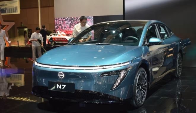 Nissan dự lỗ 500 tỷ yen, khó khăn chưa từng có - Ảnh 1