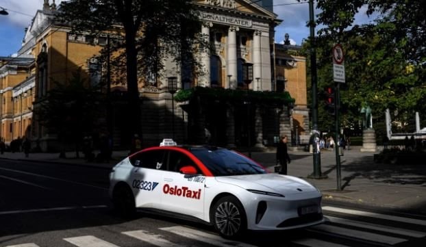 Thủ phủ 90% ô tô điện tiếp tục tham vọng bá chủ ngành hàng không điện, hiện đang thử nghiệm 1 dòng máy bay không tưởng - Ảnh 3