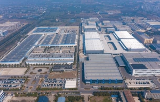 Lại thêm 1 hãng xe điện Trung Quốc sụp đổ: Nợ xấu 1,4 tỷ USD, doanh thu 'bốc hơi' 98%, nhân viên bị nợ lương đồng loạt biểu tình - Ảnh 1