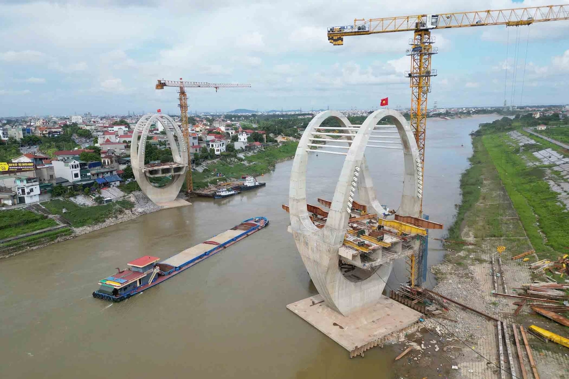 Tin vui tại cây cầu "Giao duyên" 1.800 tỷ đồng thay thế cầu Đuống 123 năm tuổi: DN nào đứng sau? - Ảnh 5