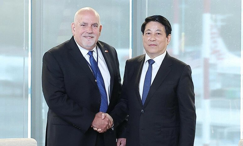 Chủ tịch nước Lương Cường công du Mỹ: Costco kỳ vọng nhập 1 tỷ USD hàng Việt, Boeing giao máy bay, mở đường cho chuỗi cung ứng Việt - Ảnh 1