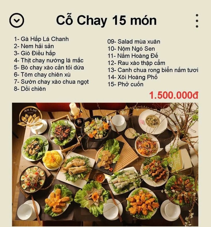 Giá mâm cỗ cúng Rằm tháng 7 đắt đỏ, bà nội trợ thắt chặt chi tiêu - Ảnh 1