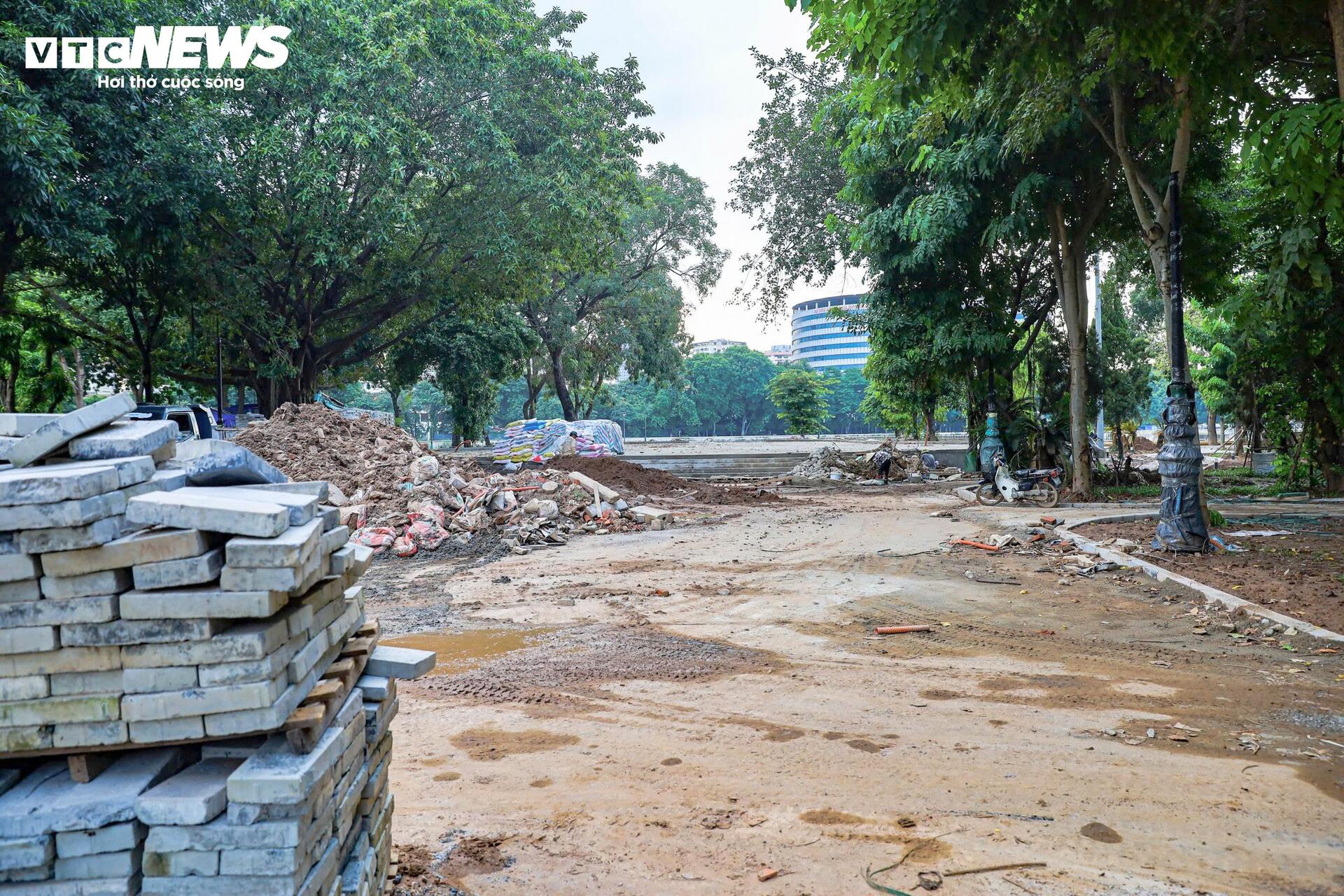 Hà Nội: Công viên Nghĩa Đô 'lột xác', xuất hiện cầu đi bộ hình cây đàn độc đáo - Ảnh 10