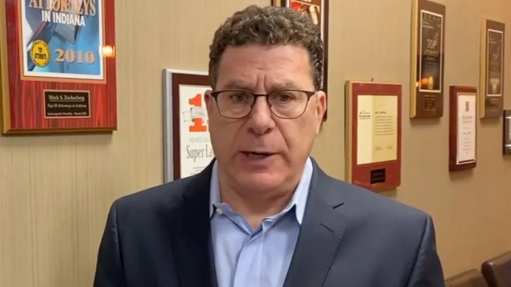 Mark Zuckerberg kiện Mark Zuckerberg vì bị khóa tài khoản Facebook - Ảnh 2