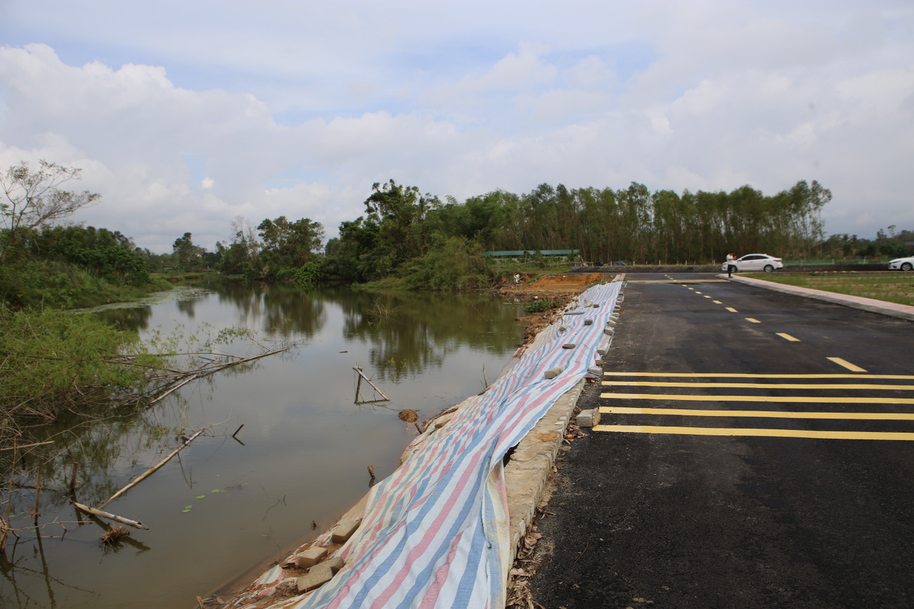 Nguy cơ phá vỡ hạ tầng trong 'cơn sốt ảo' đất nền ở vùng quê Hà Tĩnh - Ảnh 3