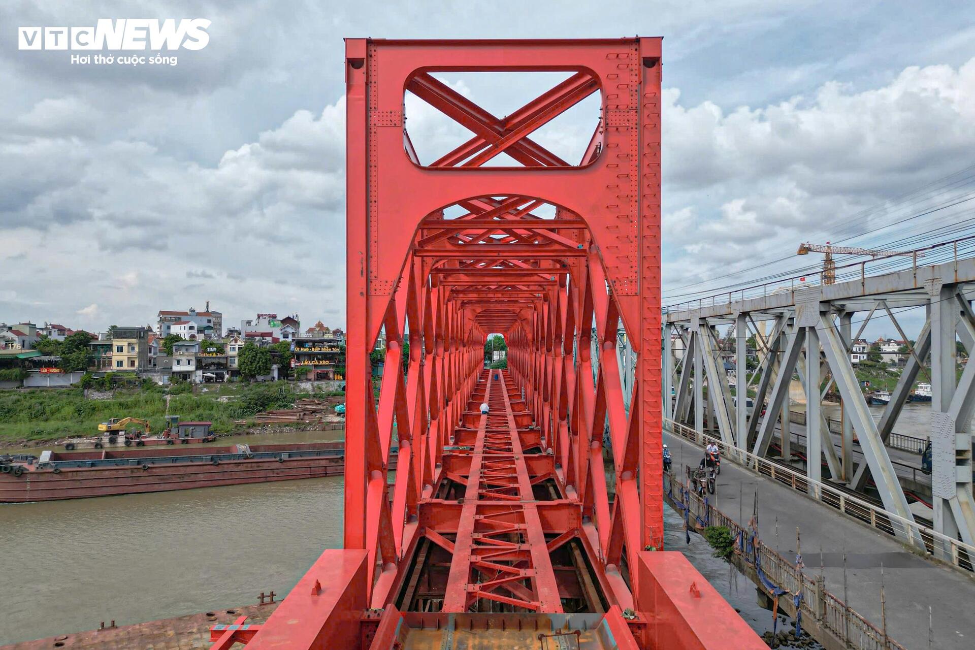 Lộ diện ‘dải lụa giao duyên’ bằng thép vắt qua sông Đuống - Ảnh 14