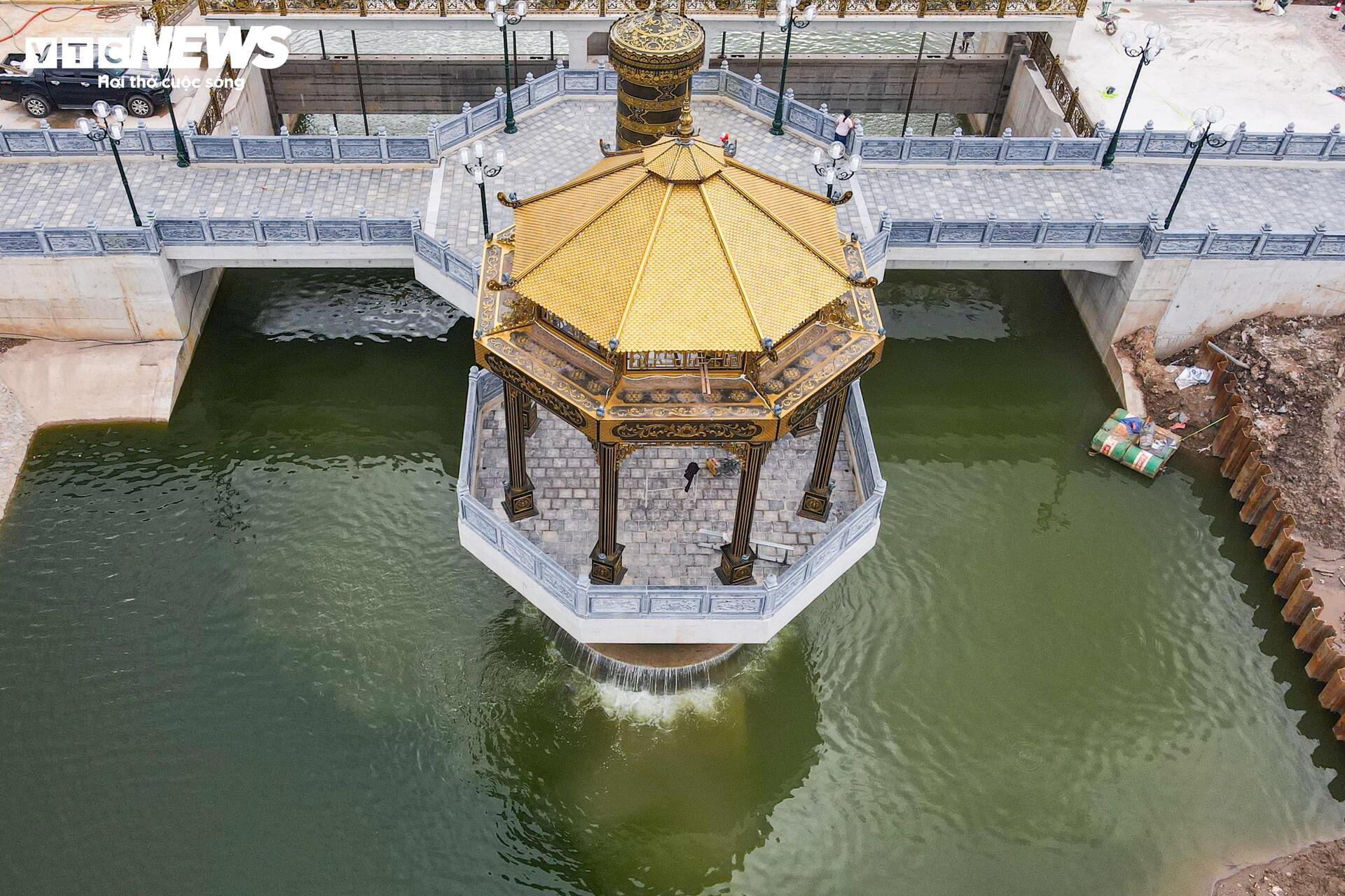 Đập dâng đầu tiên hoạt động, mang dòng nước xanh ‘hồi sinh’ sông Tô Lịch - Ảnh 7