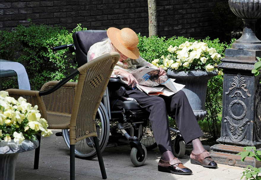 Ngôi làng ở Hà Lan nơi tất cả người dân đều bị... mất trí nhớ - Ảnh 4