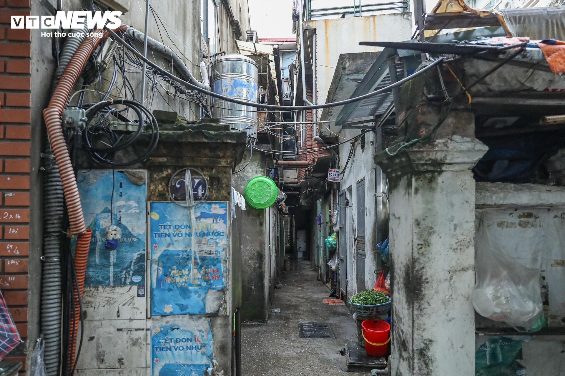 Cận cảnh 59 công trình trên đất vàng Hồ Gươm sắp phải di dời để xây quảng trường - Ảnh 6