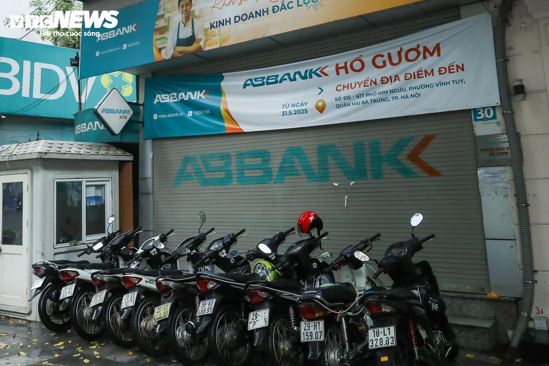 Cận cảnh 59 công trình trên đất vàng Hồ Gươm sắp phải di dời để xây quảng trường - Ảnh 13