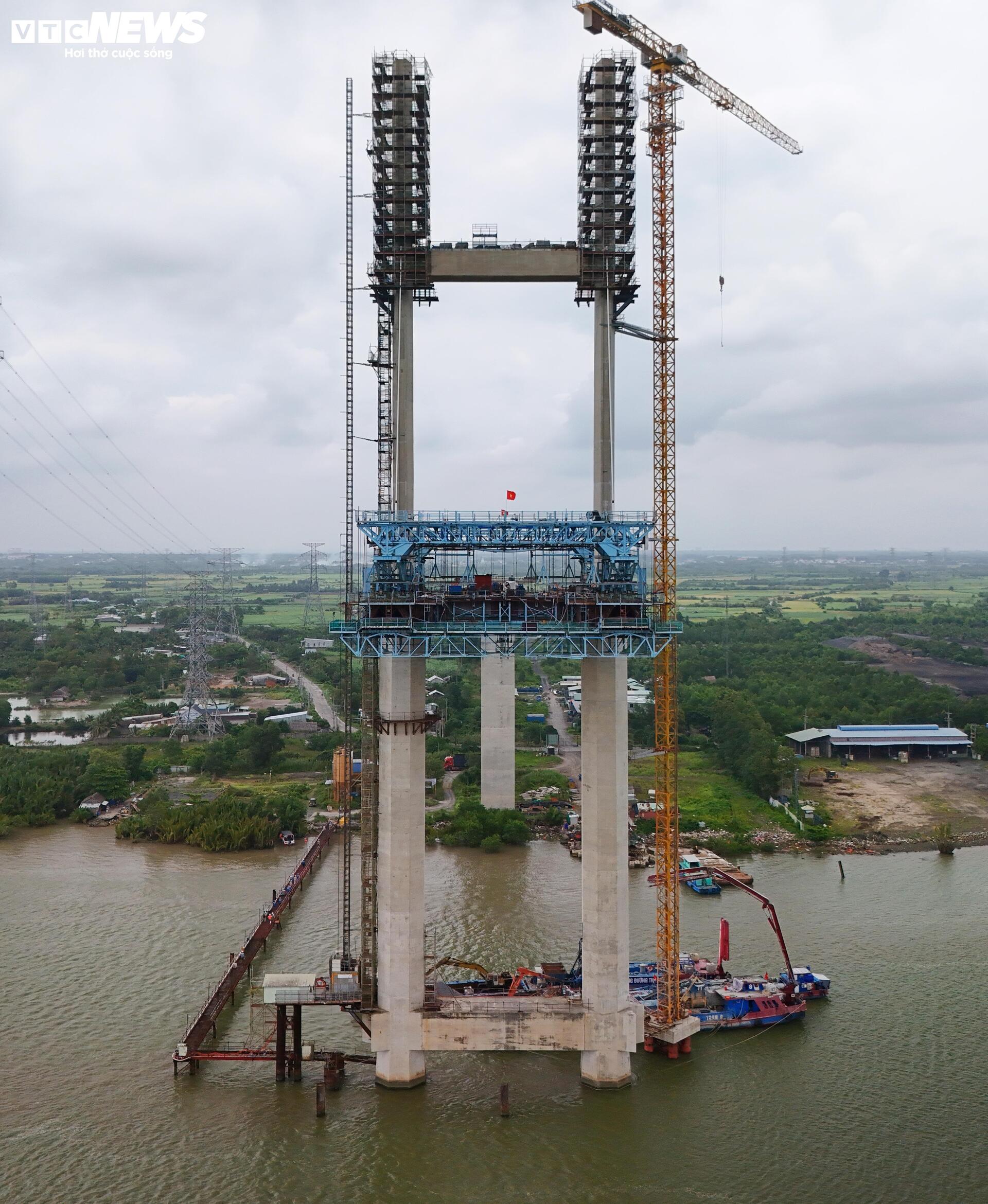 Khẩn trương thi công 'nút thắt' cuối cùng của cao tốc Bến Lức - Long Thành - Ảnh 8