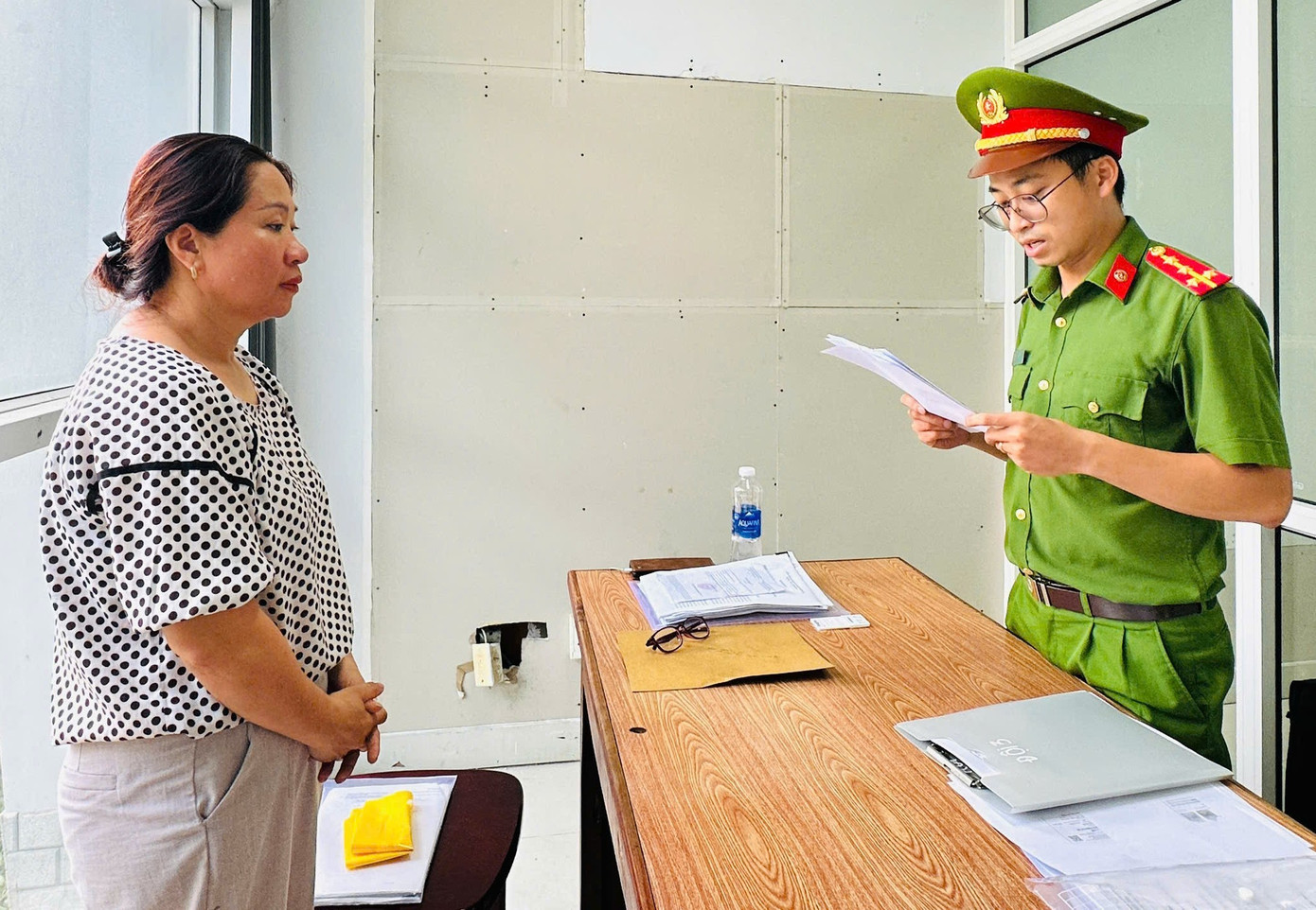 Bắt đối tượng lừa đảo, phát hiện đường dây cho vay hàng chục tỷ đồng với lãi suất cao - Ảnh 1