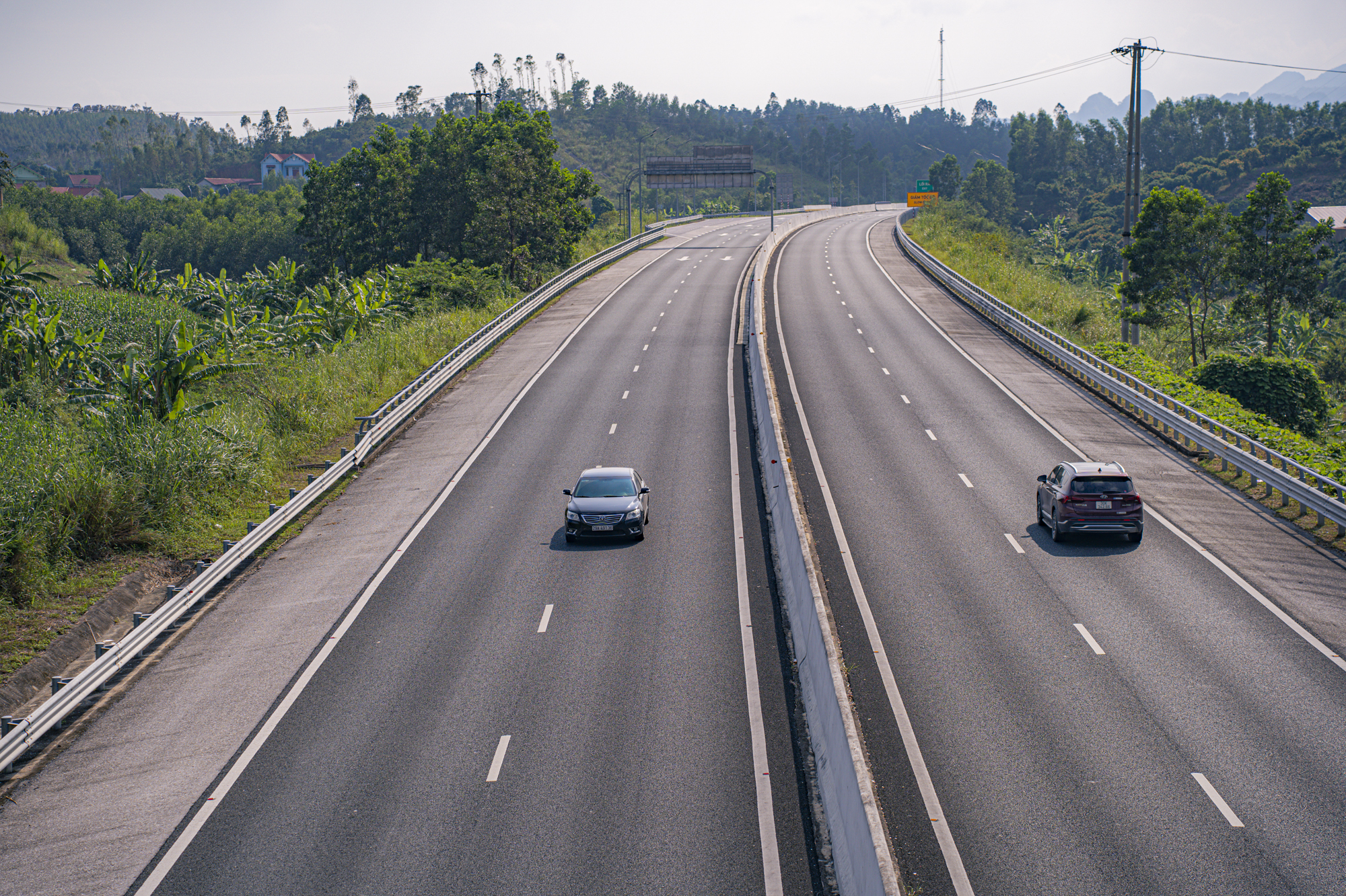 Bộ Xây dựng chỉ đạo “nóng” loạt dự án tại Cao Bằng, Phú Thọ, Quảng Trị, Hà Tĩnh, Đà Nẵng: Trong 1 tuần tới phải hoàn thành nhiều việc quan trọng - Ảnh 1