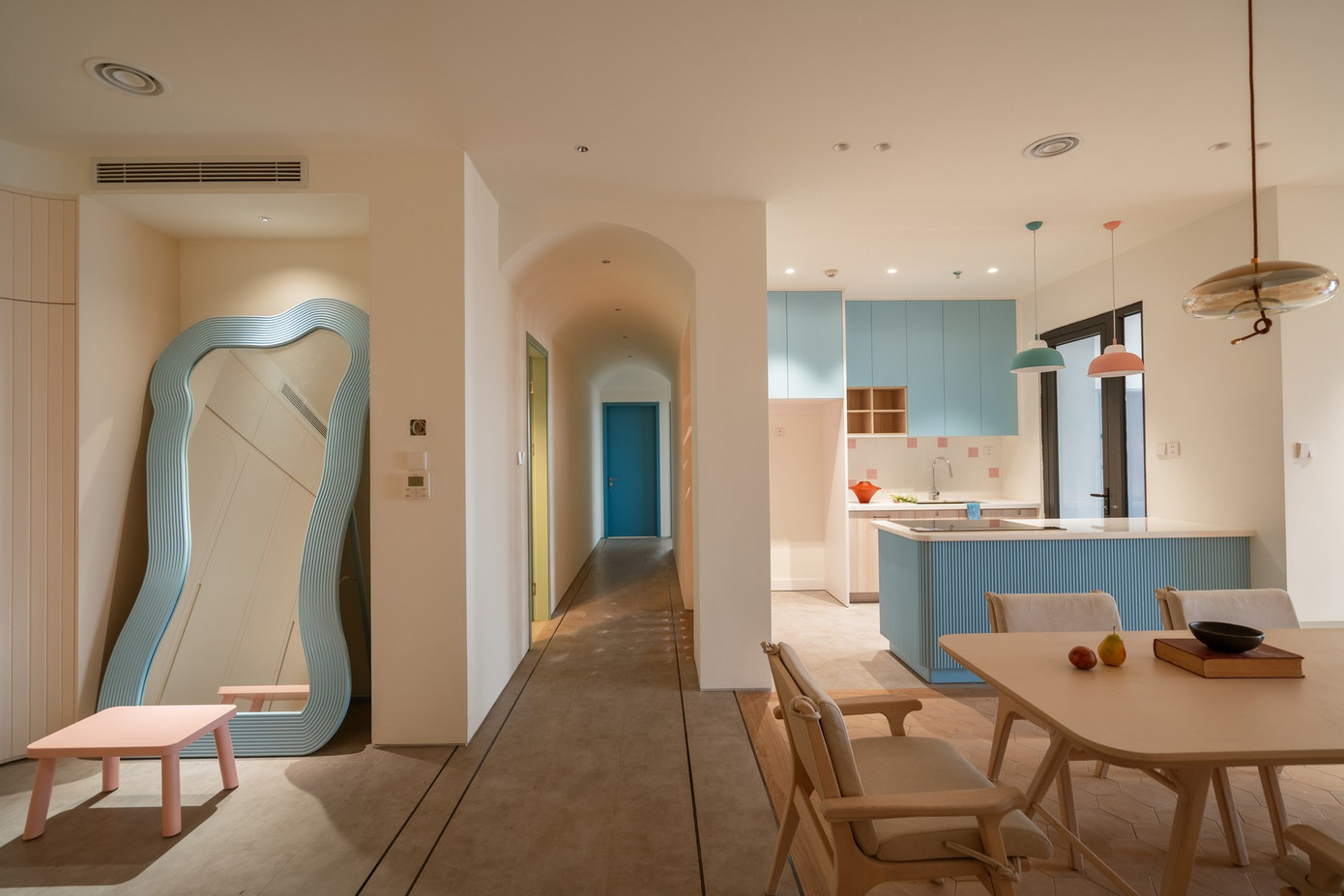 Thiết kế căn hộ 144m2 với gam màu tươi sáng khởi tạo năng lượng tích cực cho gia chủ - Ảnh 5