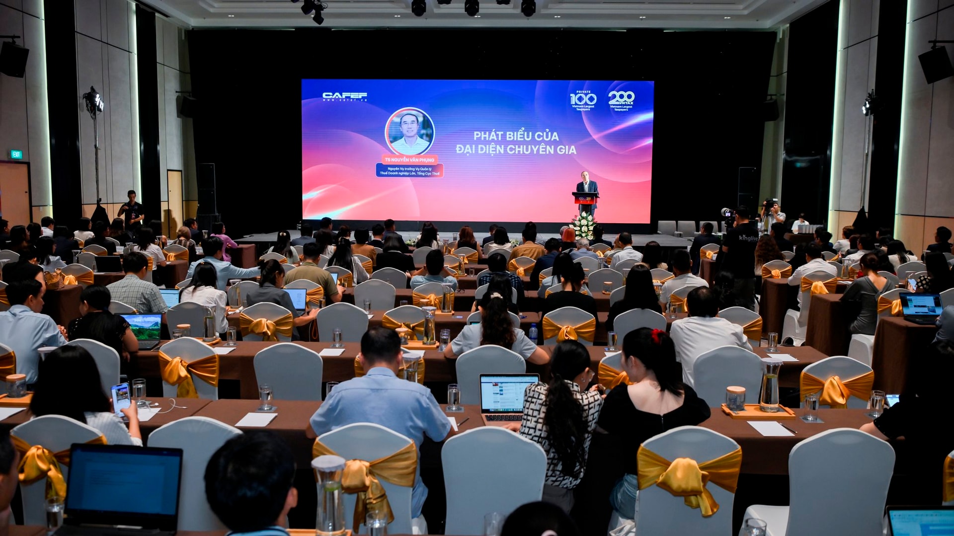 TS. Nguyễn Văn Phụng: 'Nhiều DN nộp thuế 1.000 tỷ, 10.000 tỷ, thậm chí 20.000 tỷ đồng nhưng tôi lại trân trọng những DN đóng 100 tỷ' - Ảnh 3