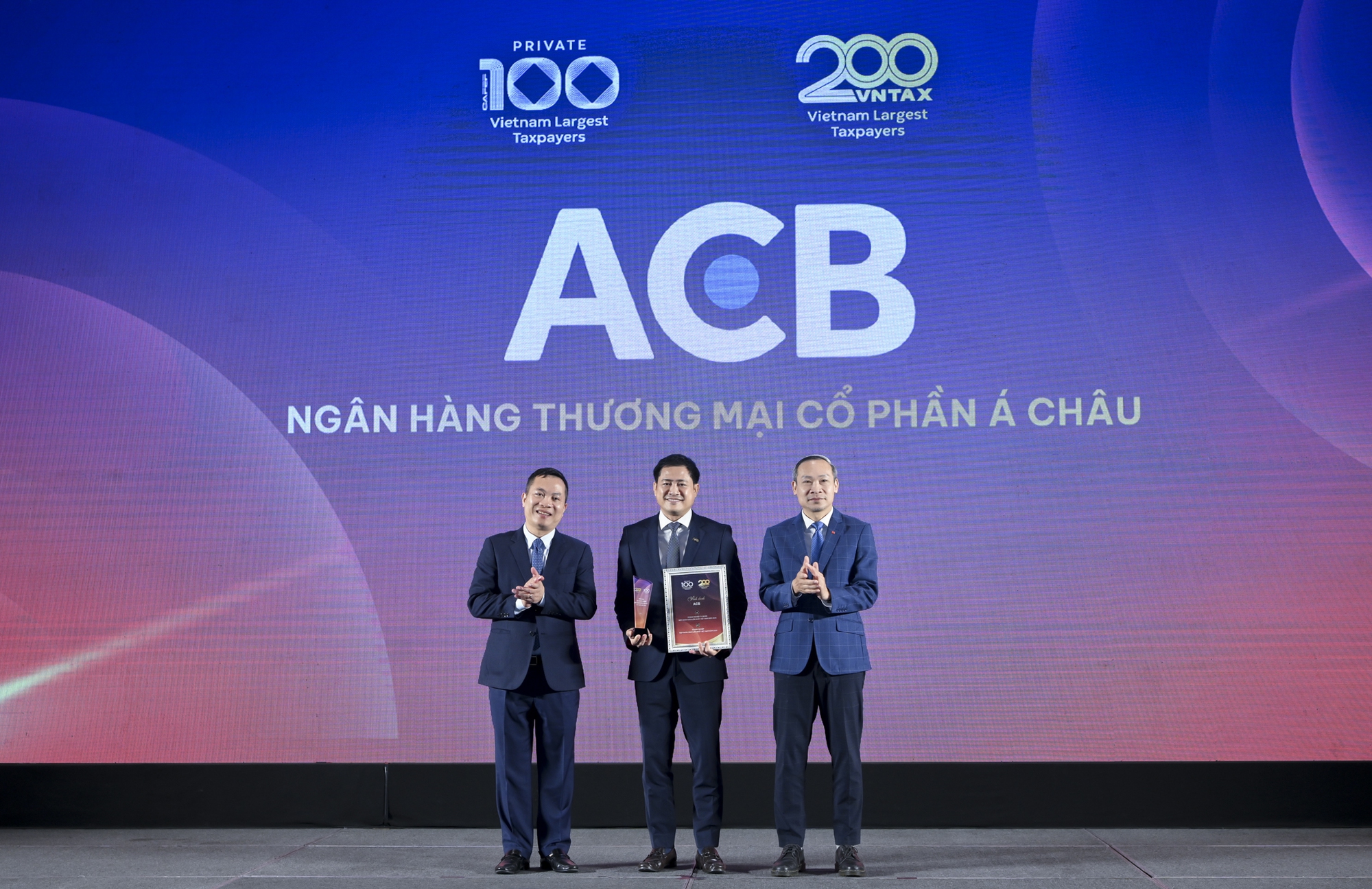 Phát triển bền vững, ACB liên tục nằm trong nhóm ngân hàng tư nhân nộp ngân sách lớn nhất Việt Nam - Ảnh 1