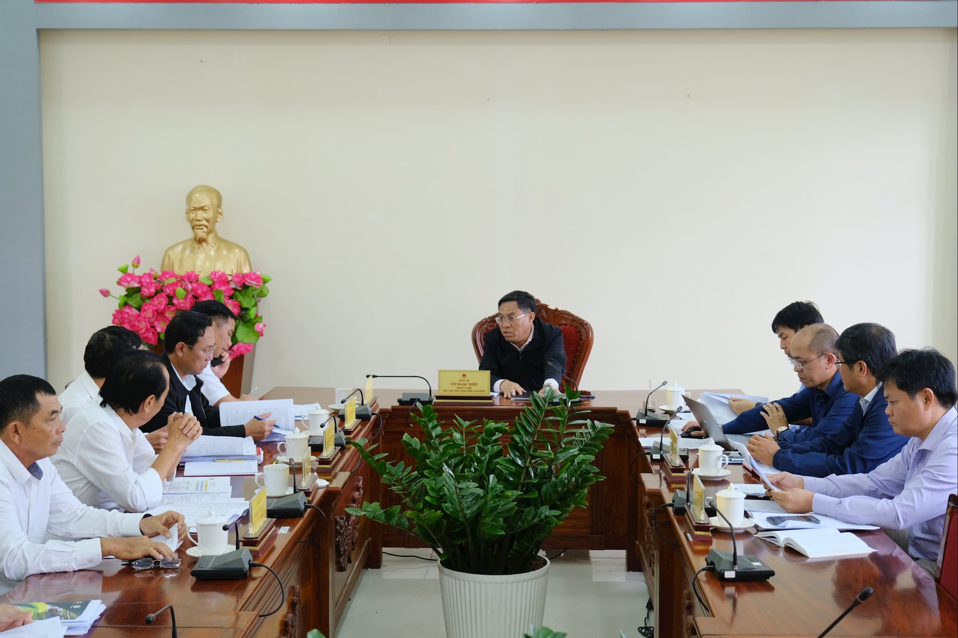 Đã có dự thảo về cá cược đua ngựa, hiện tại Việt Nam đang có trường đua ngựa nổi bật nào? - Ảnh 2