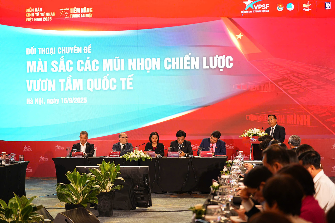 Doanh nghiệp trăn trở tìm đường đưa thương hiệu Việt vươn ra thế giới - Ảnh 1